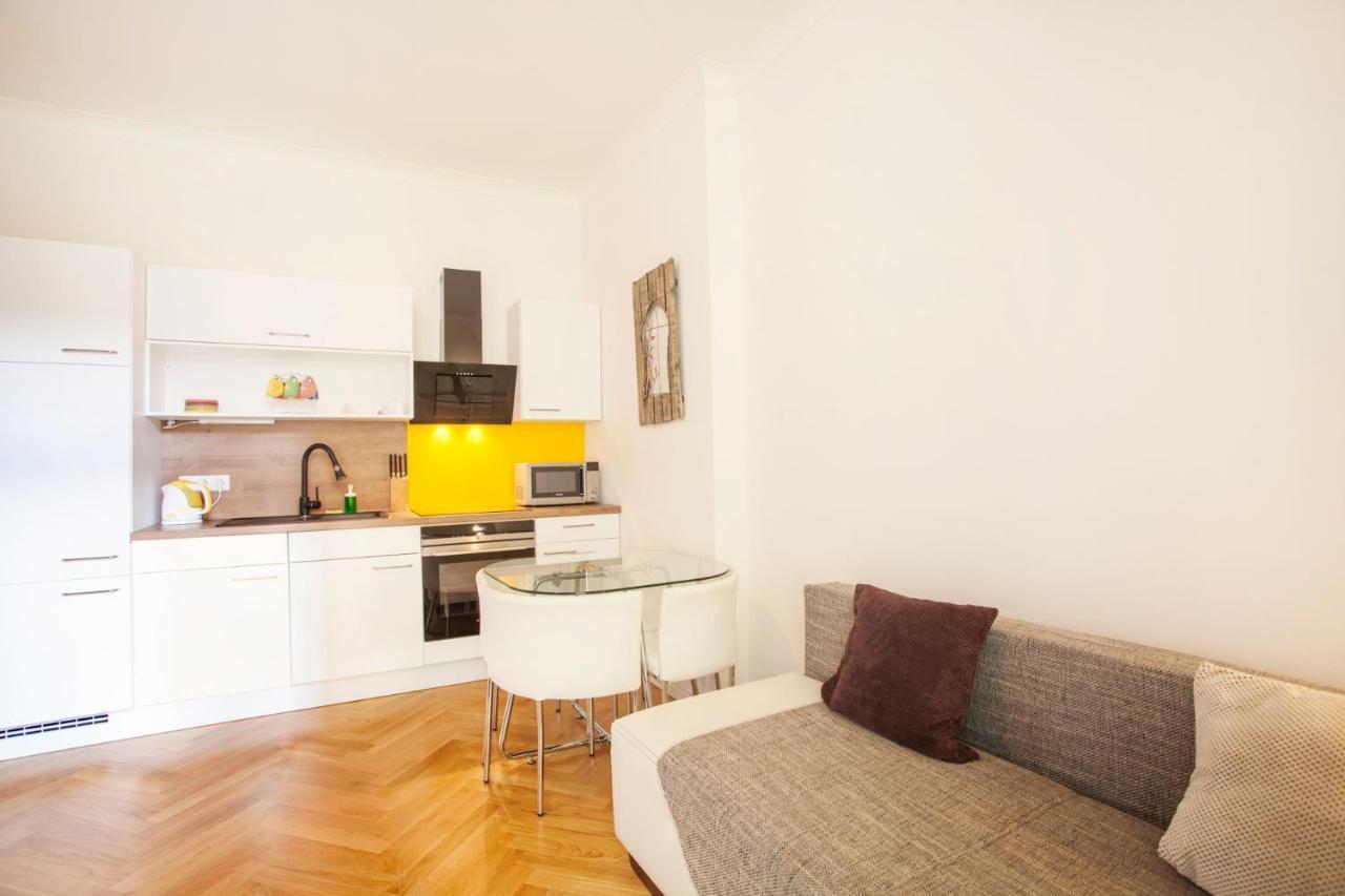 Friendly Apartments In Praga Exterior foto